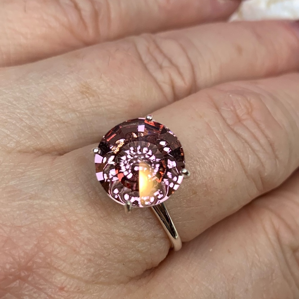🌸Swarovski Pink Crystal Ring🌸